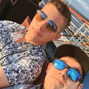 Meet your Posher, Chad